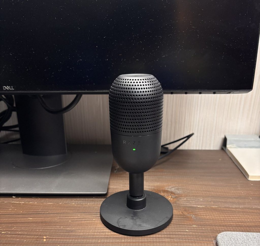外付けマイクRazer Seiren V3 Mini